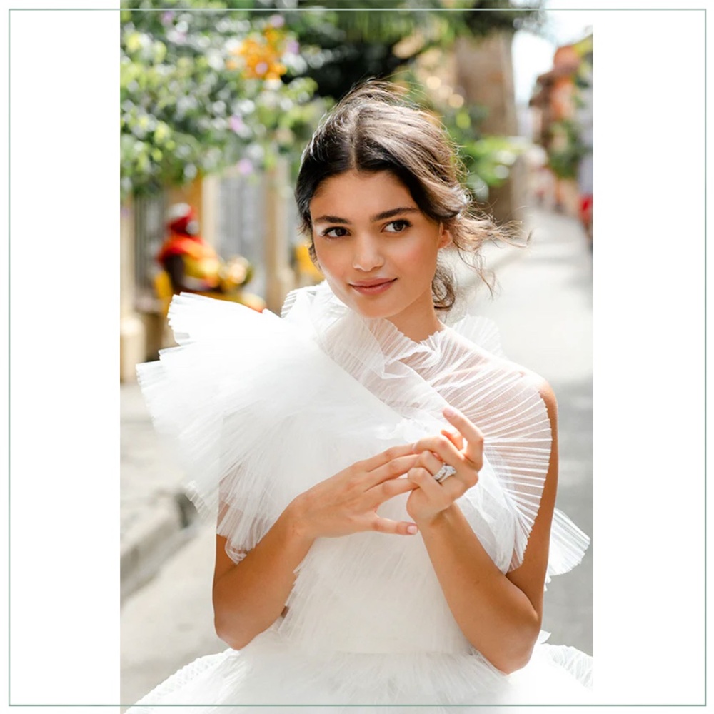 $4990 Monique Lhuillier Bliss Cartagena Cascading Tulle Runway Mini Dress